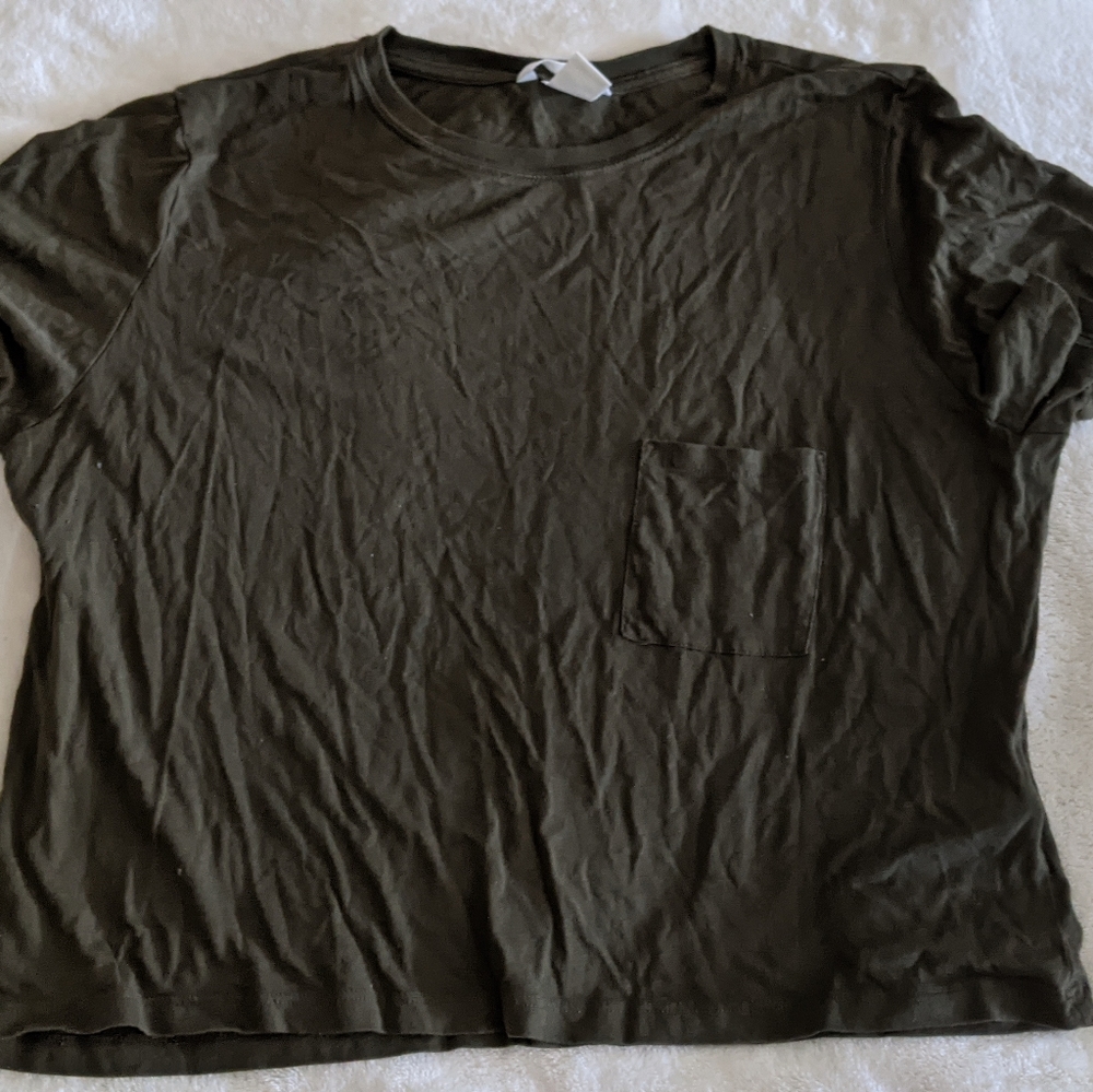 H&M Basic Green Crop Tee Size Medium